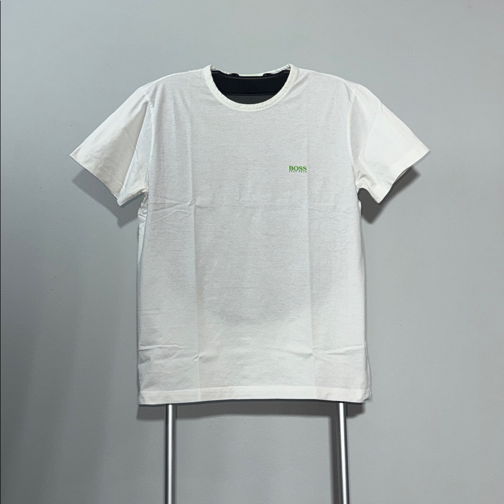 HUGO BOSS Men's White T-shirt Size M